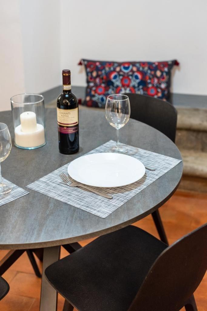 La Casa Di Ugo-A Due Passi Dal Duomo Apartment ฟลอเรนซ์ ภายนอก รูปภาพ